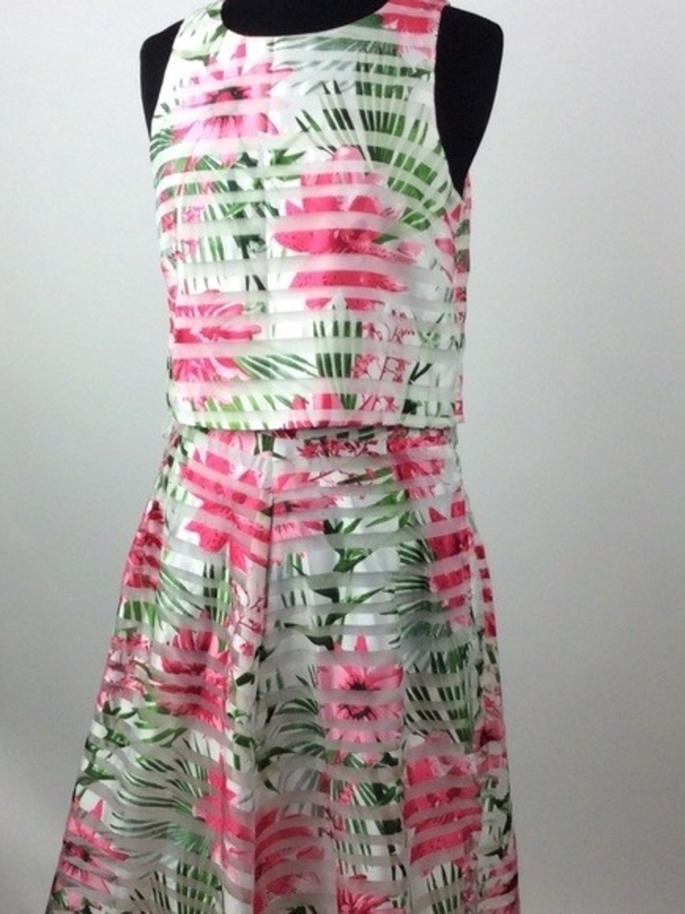 NWOT ANTONIO MELANI Ttropical Print White Green Pink 2-Pc Set Size 12